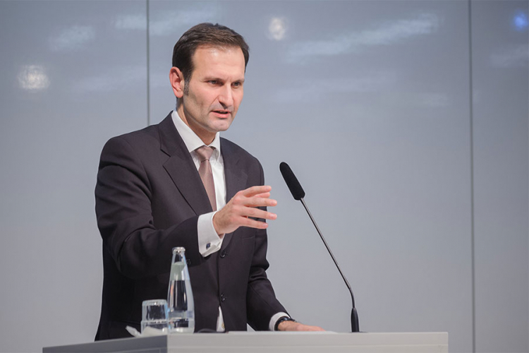 Kovač: Hrvatska je zapad za Srbiju