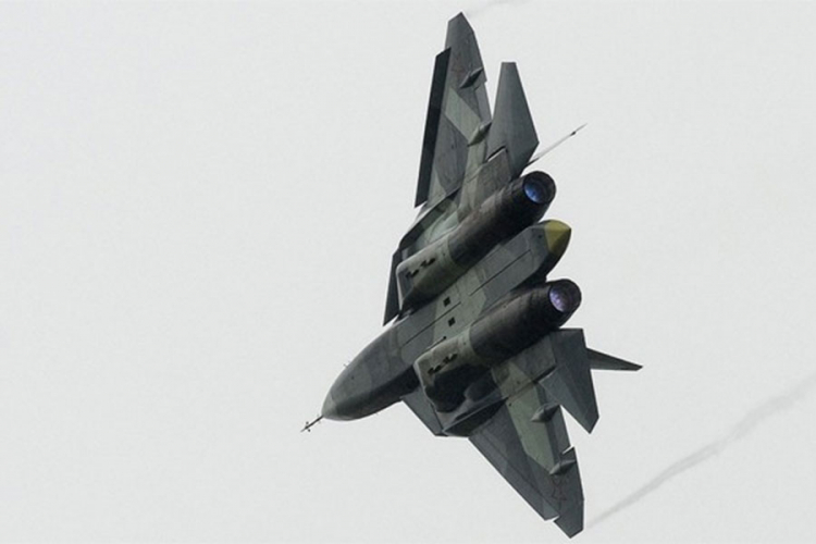 Pogledajte kako izgleda najnoviji ruski borbeni avion (FOTO, VIDEO)