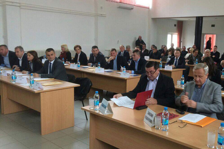 Naknade odbornicima u Doboju biće prepolovljene?