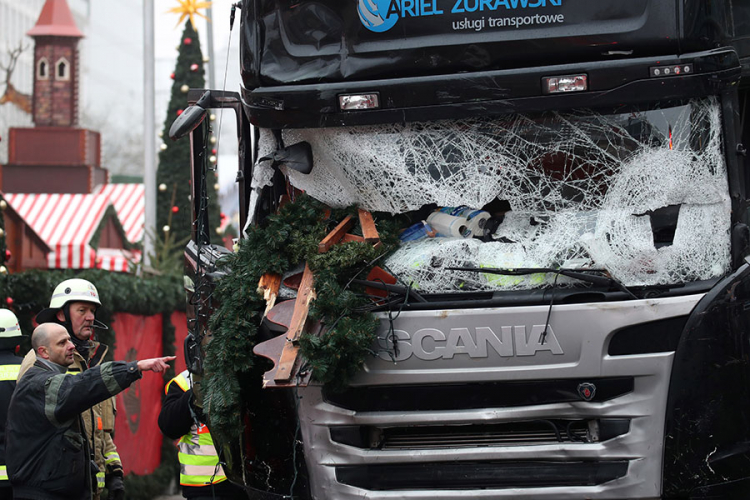 Velt: Uhapšen pogrešan napadač, krvnik iz Berlina na slobodi i naoružan