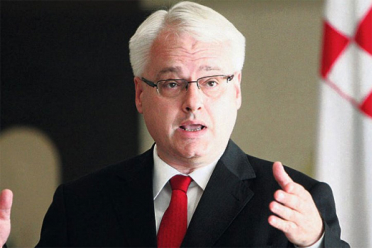 Josipović: Ustaštvo u Hrvatskoj je personifikacija ustašofilije