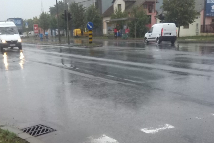 Kiša usporava saobraćaj