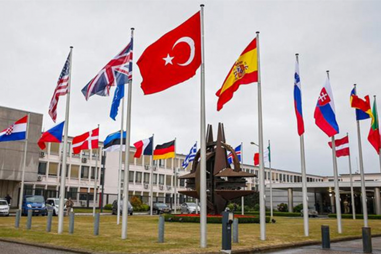 Zbližavanje Ankare i Moskve može dovesti do izlaska Turske iz NATO-a?
