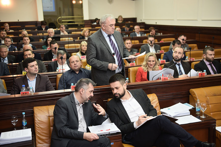 Banjaluka: Usvojena odluka o refinansiranju gradskog duga