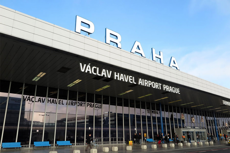 Avion prizemljen zbog prijetnje bombom