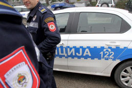 Zdravstveni radnik automobilom udario pješaka, pa pobjegao