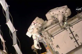 Astronauti u svemirskoj šetnji promijenili baterije