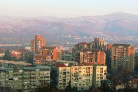 Kosovska Mitrovica: Bačena bomba na hotel