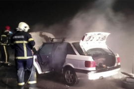 Prijedor: Audi se zapalio tokom vožnje