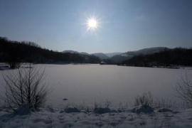 Zamrzlo Prilepsko jezero
