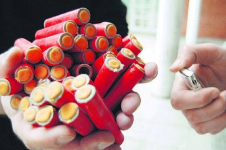 Građani da se uzdrže od upotrebe vatrenog oružja i pirotehnike