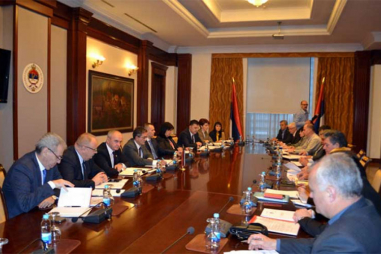 Vlada RS 16. januara počinje nove pregovore sa sindikatom