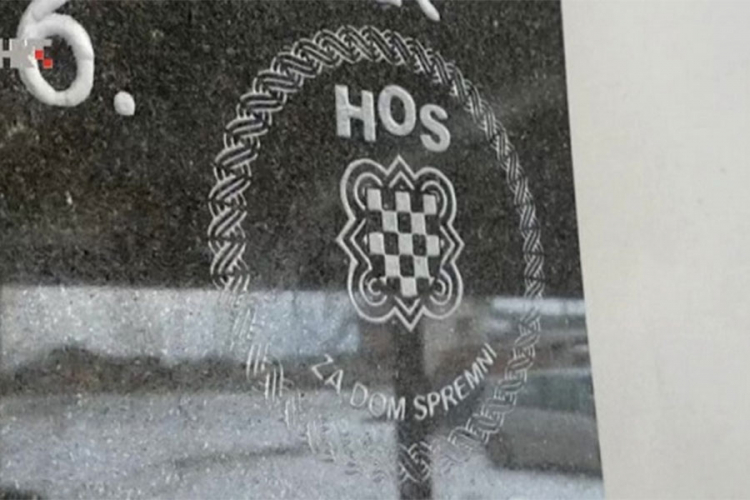 Uz blagoslov biskupa podignuta još jedna ploča s ustaškim pozdravom