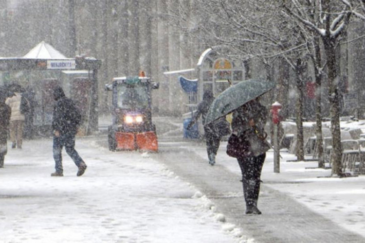Nevrijeme širom Evrope odnijelo desetine života, zaledilo rijeke, odsjeklo sela