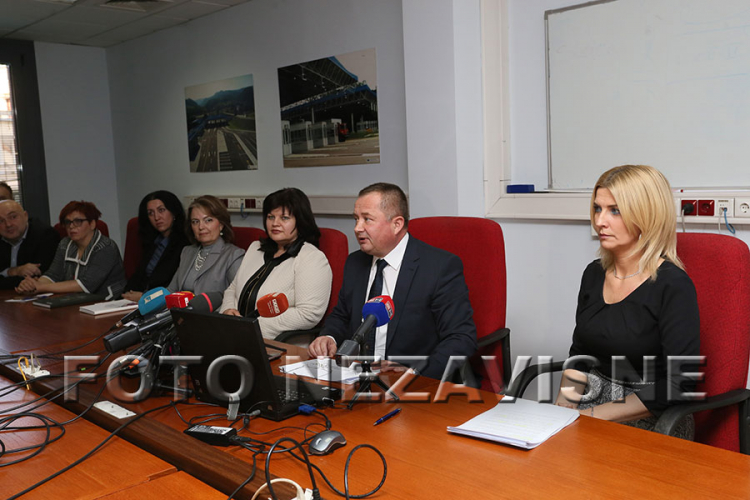Rekordni prilivi UIO BiH u prošloj godini: Prihodi premašili 6,6 milijardi KM
