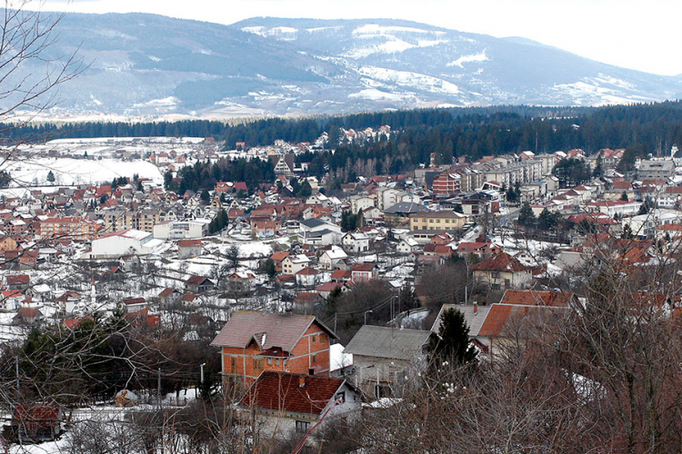 Tijelo supruge našao u šahtu