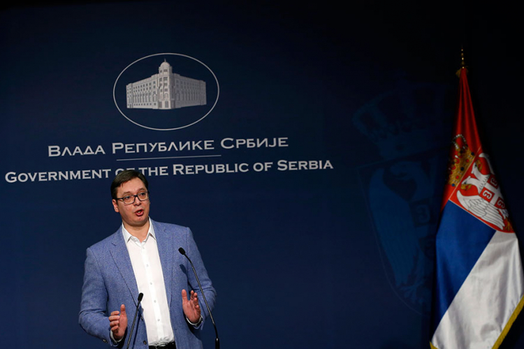 Vučić: Problem freske, trobojka ili što je Kosovo Srbija?
