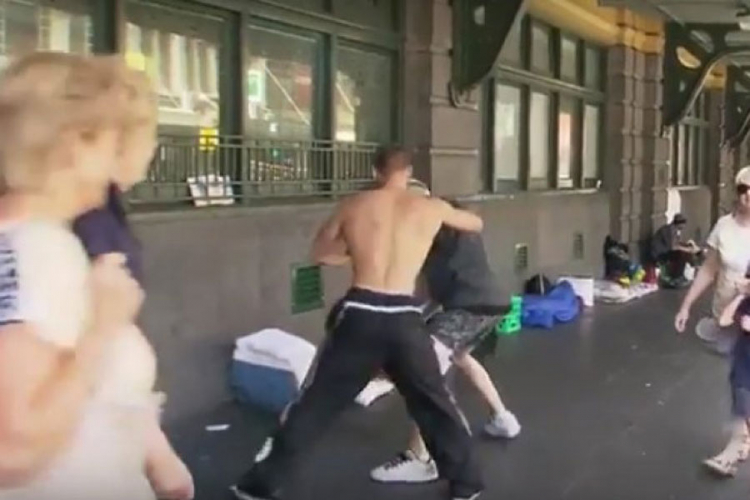 Beskućnici napadaju posjetioce Australijan opena (VIDEO)
