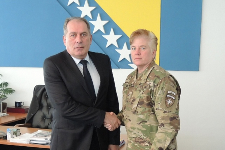 Sastanak Mektića i Vilc: NATO neće dozvoliti ugrožavanje mira