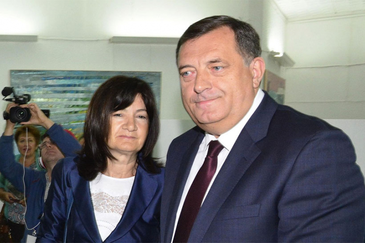 Dodikova supruga sama plaća put na Trampovu inauguraciju