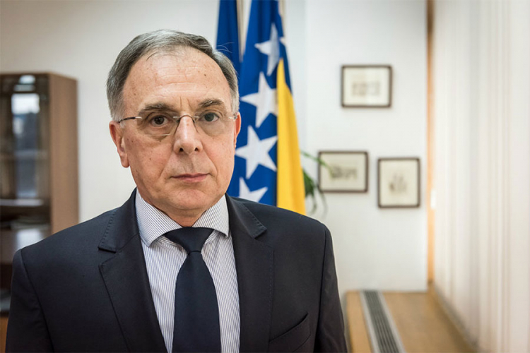 SDA čeka na prijedloge HDZ-a


