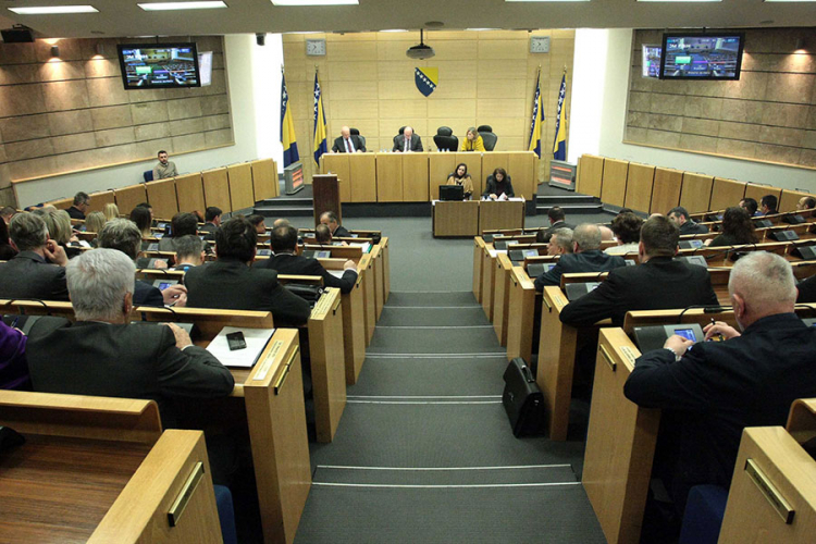 Djeca bez osiguranja jer se ne školuju