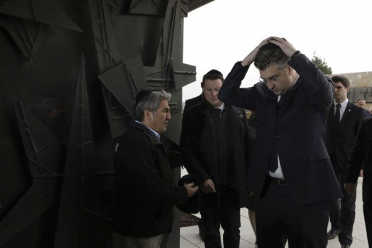 Plenković: Ploča u Jasenovcu nije u spomen ustaškog režima