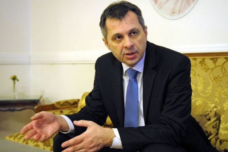 Radojičić: Učenike upoznati sa istorijom i tradicijom