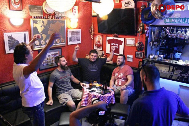  "Zabranjeno pušenje" objavilo novi spot za pjesmu "Kafana kod Keke