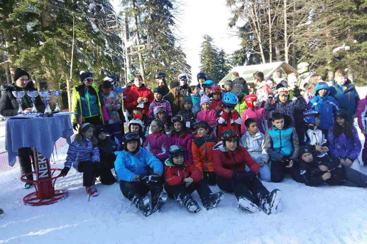 U ski-kupu 70 đaka, u planinarskom maršu 80 najhrabrijih