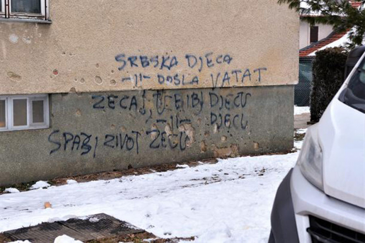 Na zgradi u Karlovcu grafit koji poziva na ubistva srpske djece