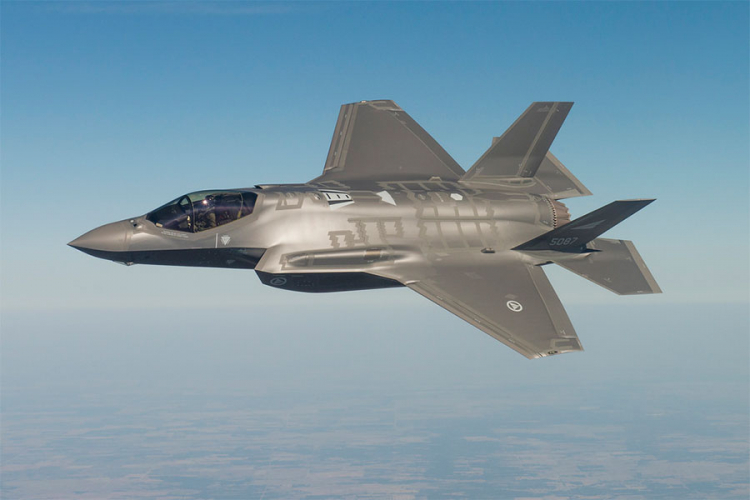 Tramp oborio cijenu aviona F-35 za 600 miliona dolara