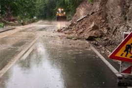 Vozači oprez, učestali odroni na putevima