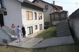 Pucanje zidova čuju i gledaju godinama (FOTO)
