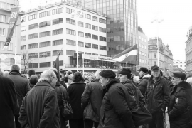 Antisrpski skup u centru Zagreba, vijorila se ustaška zastava