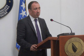 Crnadak: Bakir se ovako ponaša prema meni jer sam Srbin