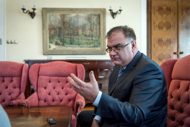 DIPLOMATSKI SKANDAL: Neko otvorio Ivanićevo pismo iz Haga