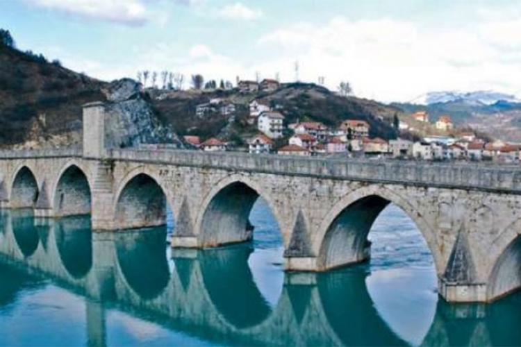 U Višegradu sve više turista