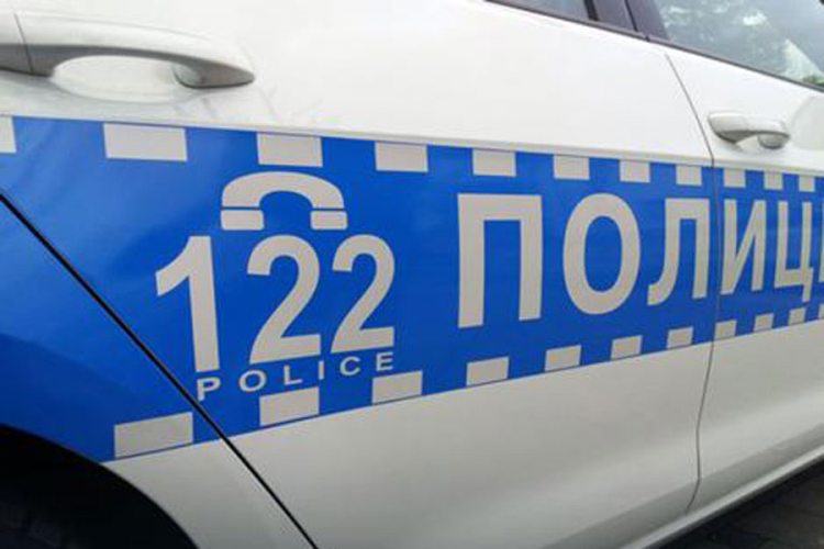 Polomio nogu sugrađaninu u kafanskoj tuči