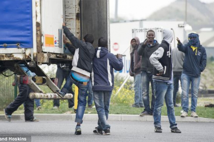 Migranti pronađeni u hladnjači
