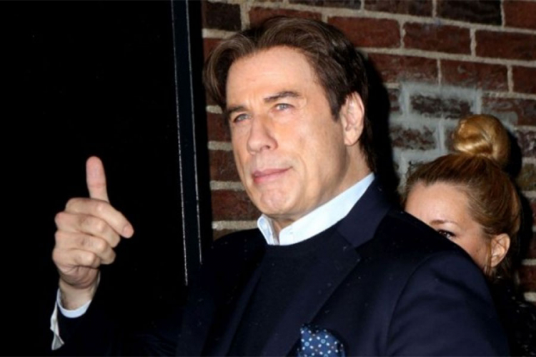 Travolta ima dozvolu da ubije?