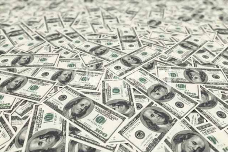 Atina razmatra prelazak na dolar?