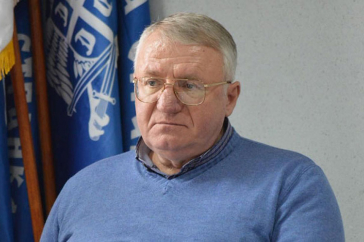 Šešelj: Nikolić nema nikakve šanse