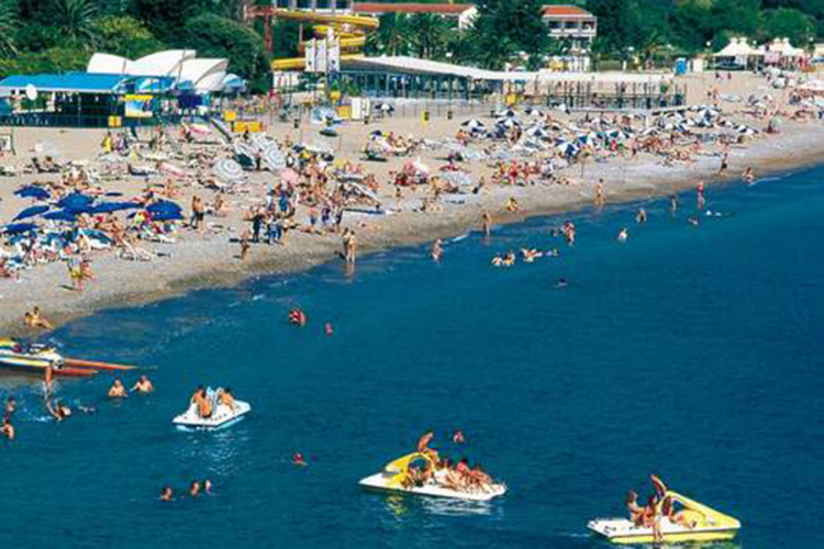 U Bečiće na ljetovanje ide 1.800 djece