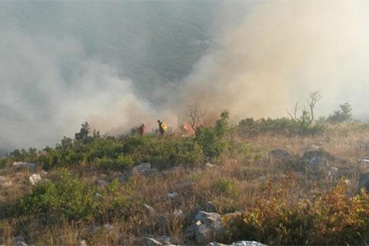 Ne paliti vatru na otvorenom bez kontrle
