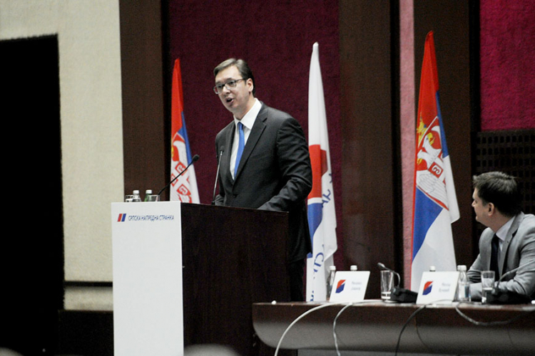 Vučić: Revizija tužbe loša za odnose BiH i Srbije