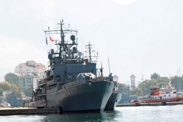 Nato brodovi uplovili u luku Bar