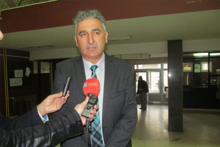 Načelnik Nevesinja se odrekao dijela plate za studente