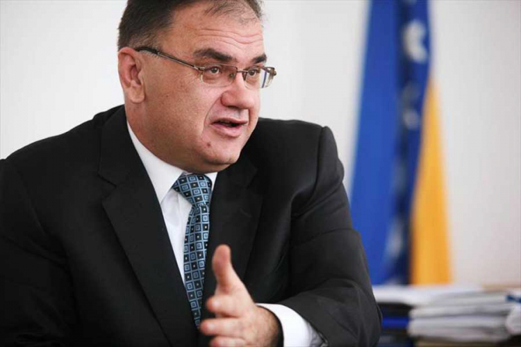 Danas o podnošenju zahtjeva za reviziju presude protiv Srbije