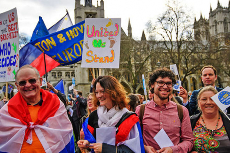 Migranti iz Istočne Evrope odlaze iz Britanije nakon Brexita
